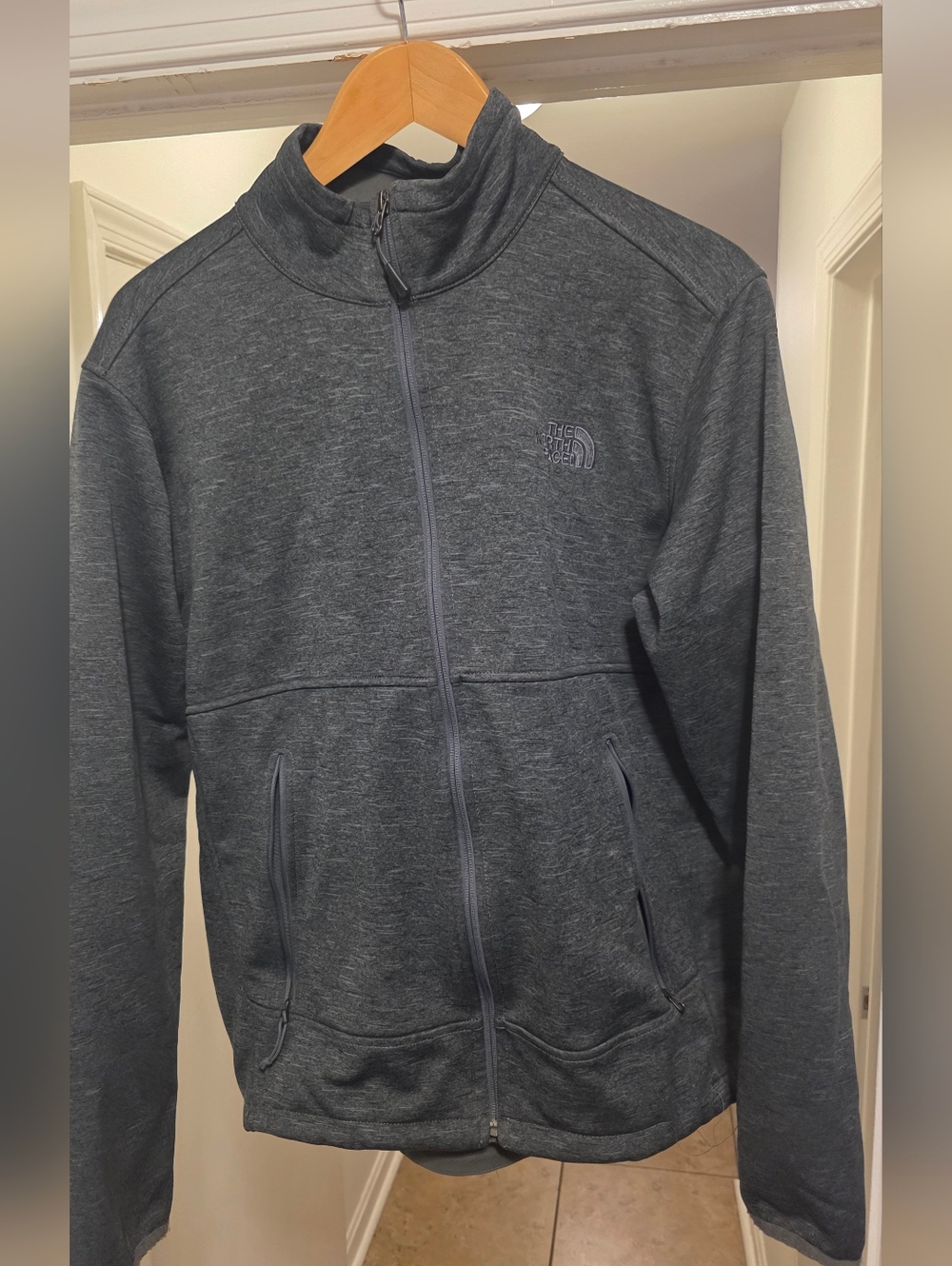 The North Face Gray Embroidered Logo Sweatshirt Size M